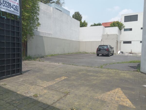 Estacionamiento Local comercial en Tizapán, Álvaro Obregón